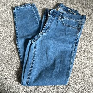GAP Skinny Jeans